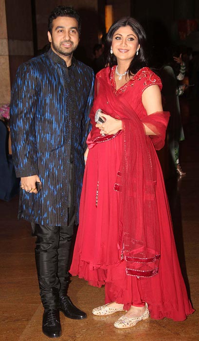 Pregnant Shilpa Shertty With Raj Kundra